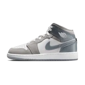 Air Jordan 1 Mid SE GS 'Patent Cool Grey'